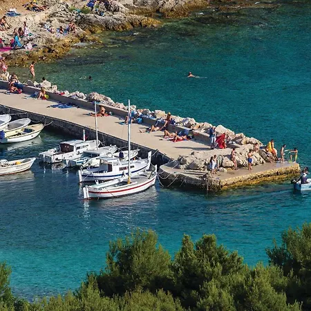 公寓 Lovely In With Wifi