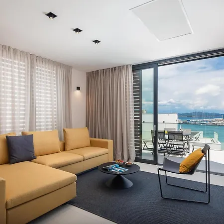 Lovely In With Wifi Apartman Betina